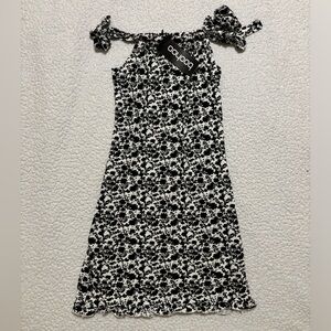 🩷Boohoo Dress
